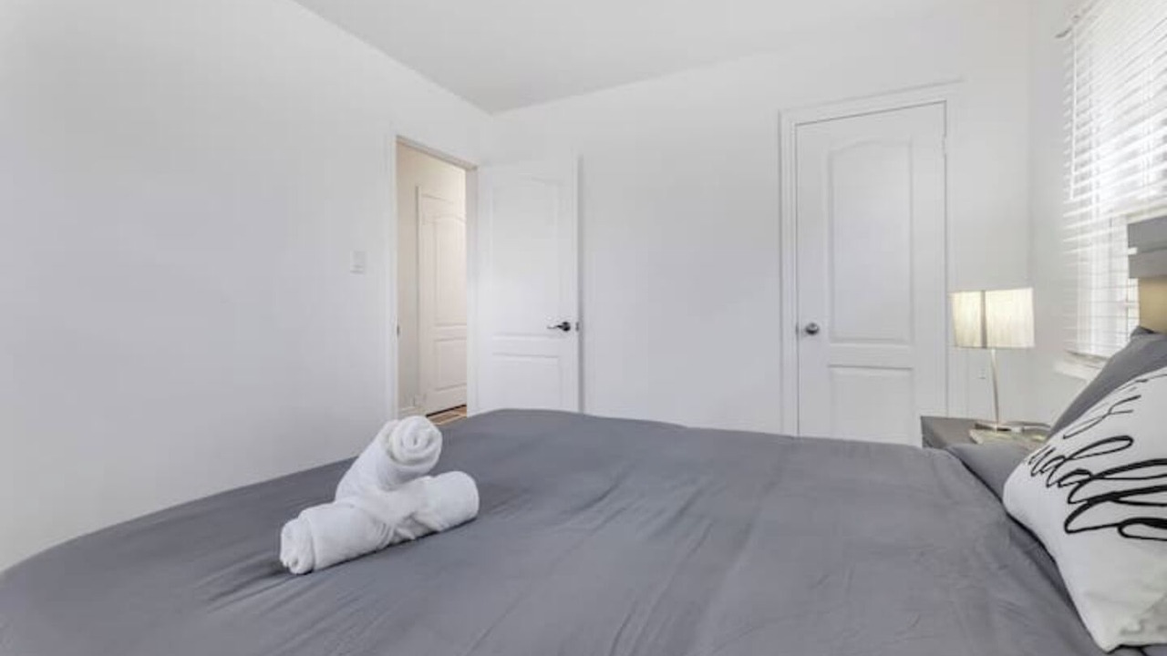 Photo of Bedroom in Durham Region
