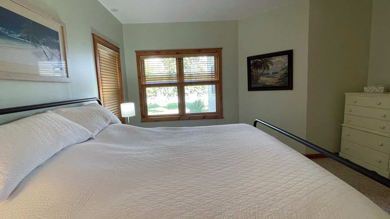 Photo of Bedroom in Lowry
