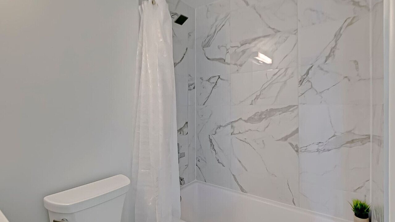 Photo of Bathroom in Garden District