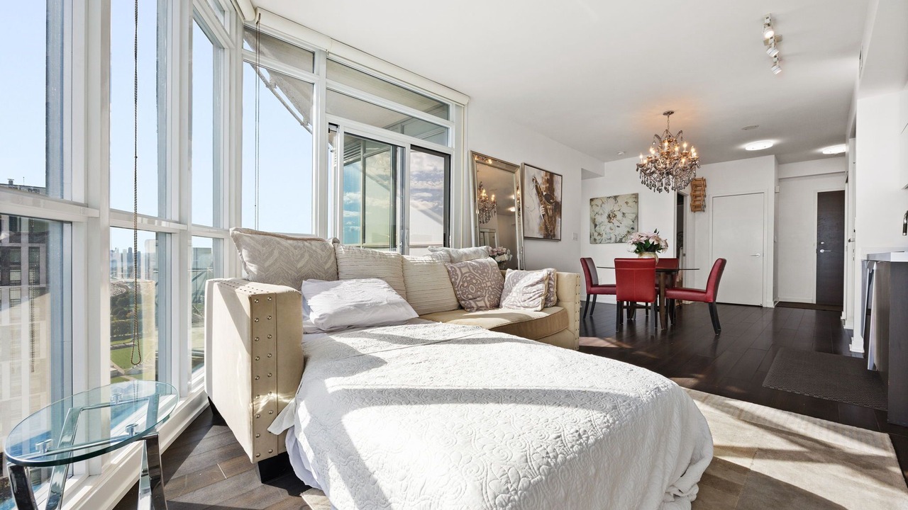 Photo of Livingroom in Bathurst Quay
