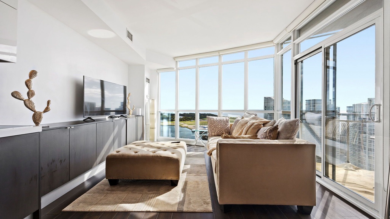 Photo of Livingroom in Bathurst Quay