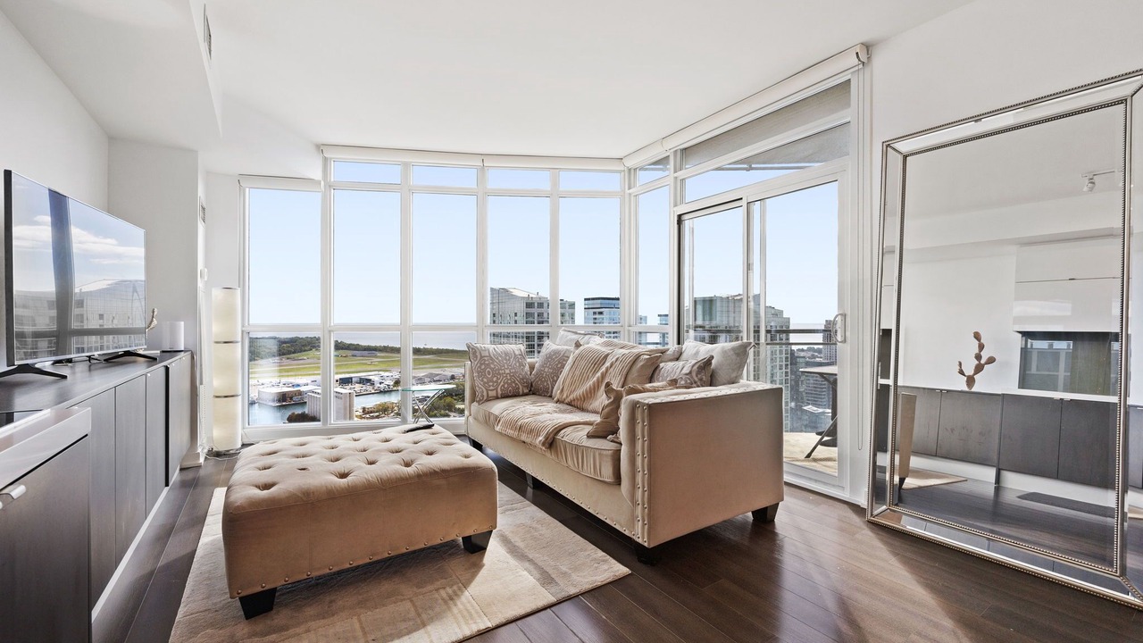 Photo of Livingroom in Bathurst Quay