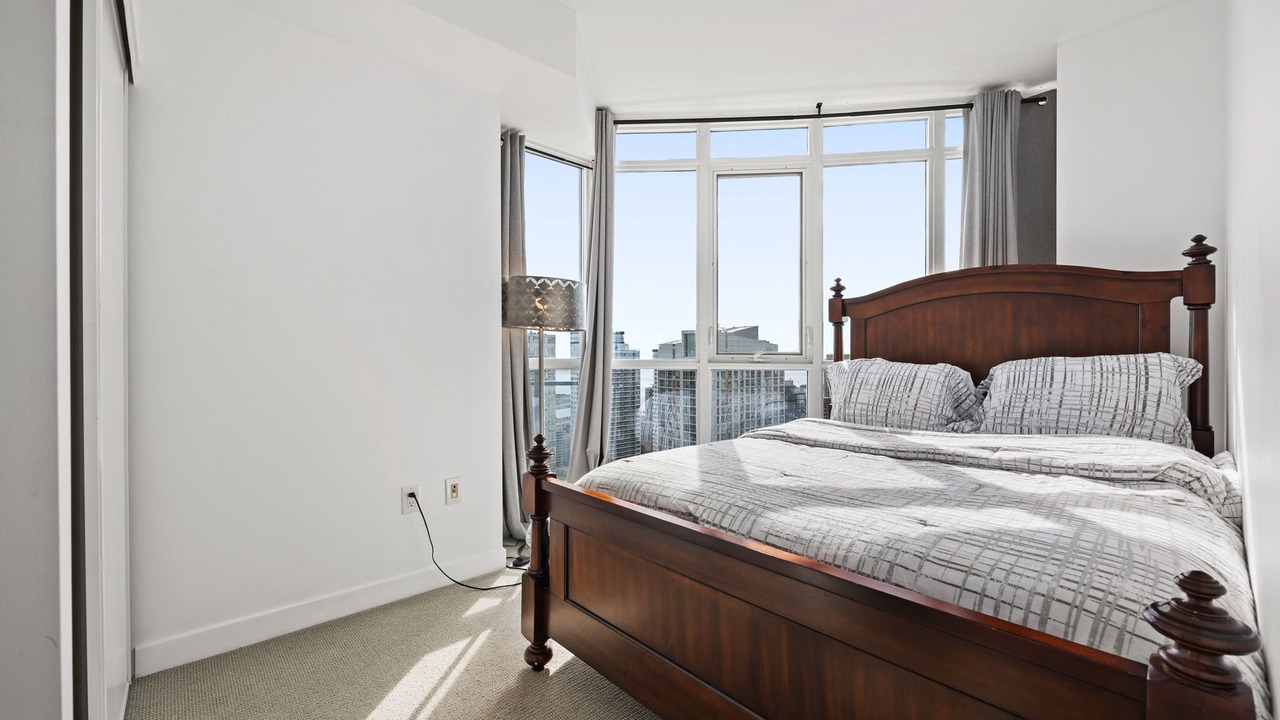 Photo of Bedroom in Bathurst Quay