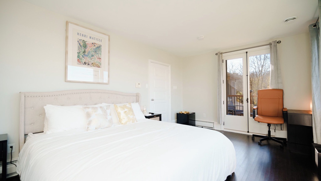 Photo of Bedroom in Ancaster