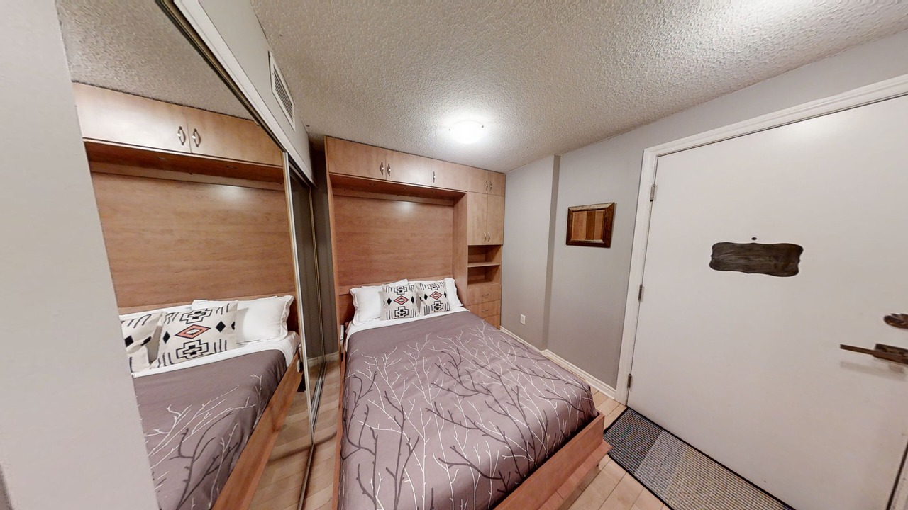 Photo of Bedroom in Toronto Entertainment District