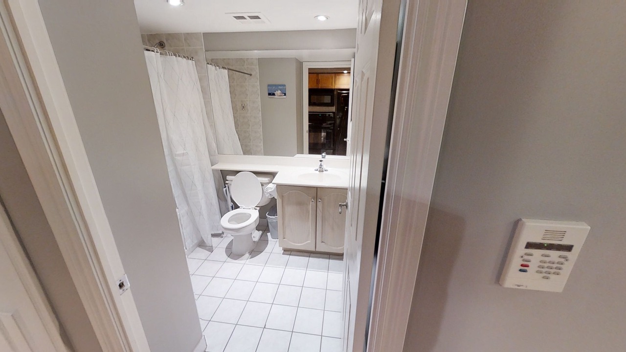 Photo of Bathroom in Toronto Entertainment District