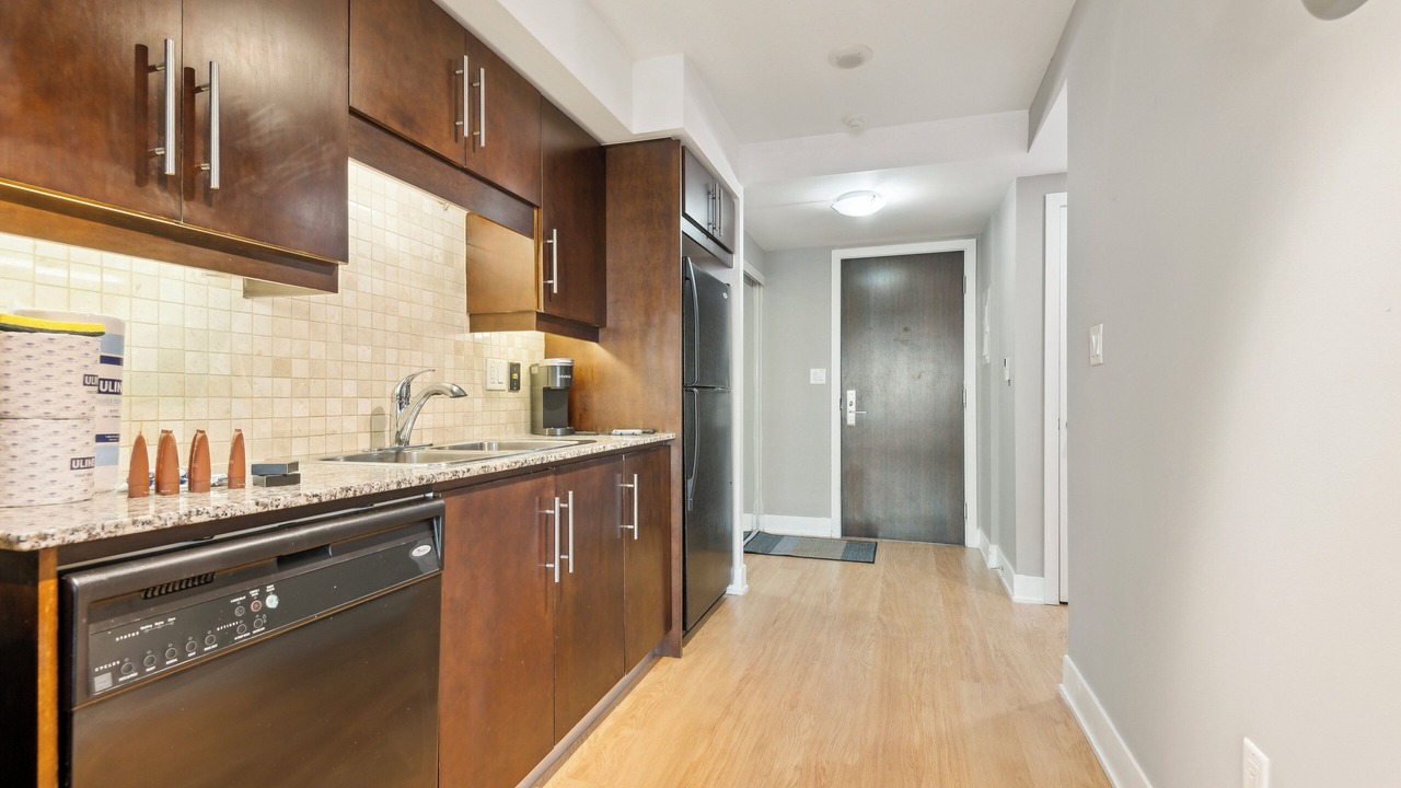 Photo of Kitchen in Toronto Entertainment District