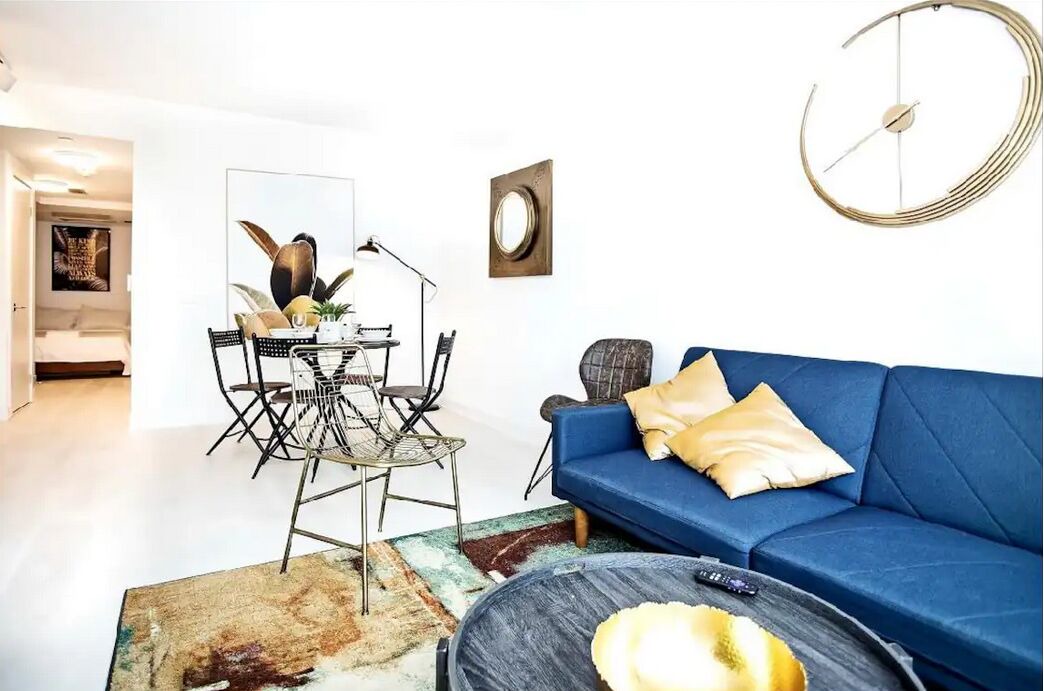 Photo of Livingroom in Midtown Toronto