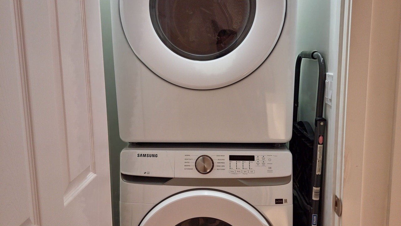 Photo of Others in Grimsby
