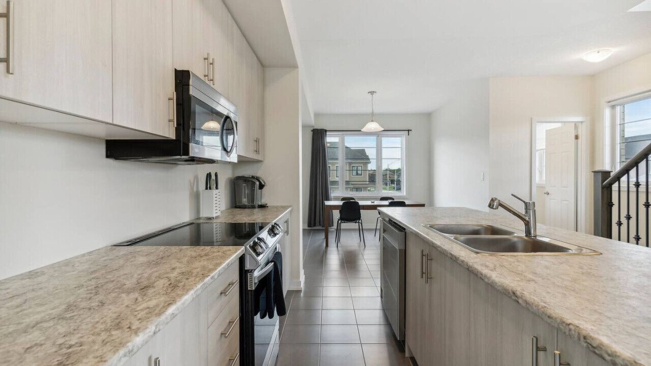 Photo of Kitchen in Thorold