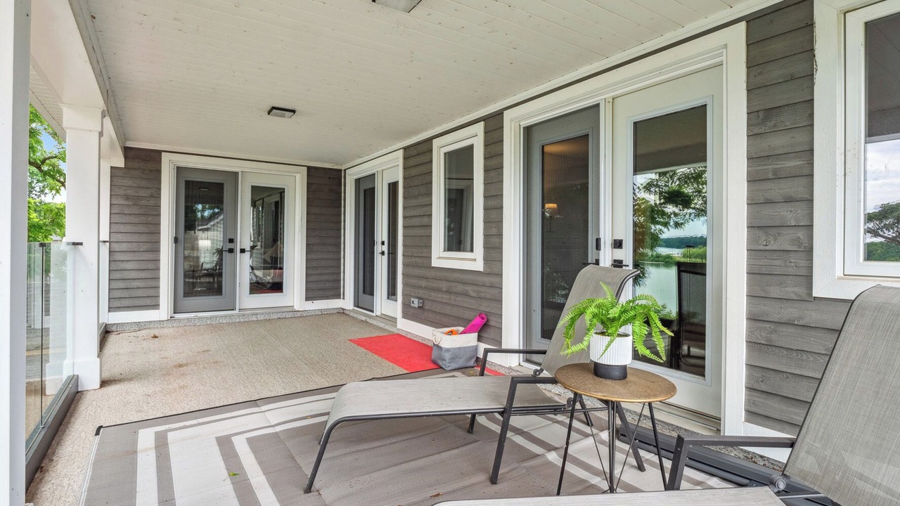 Photo of Patio Balcony in Port Dalhousie