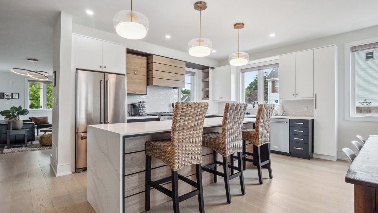 Photo of Kitchen in Port Dalhousie