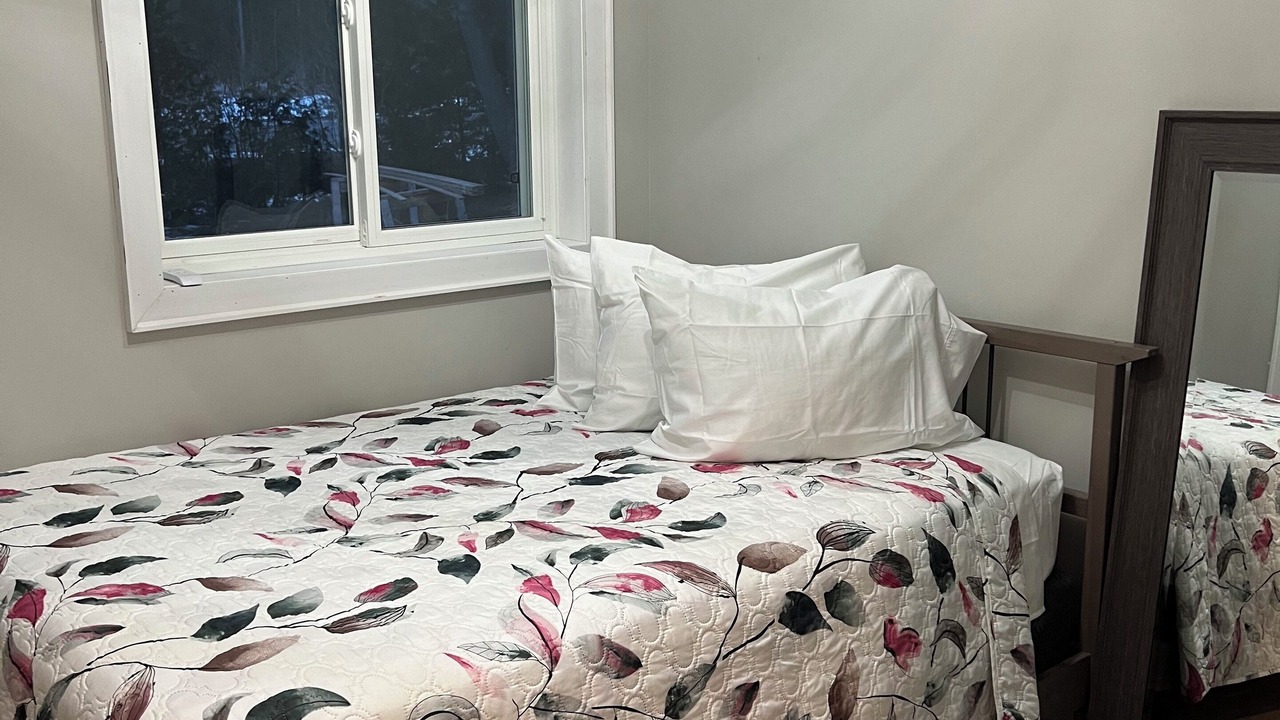 Photo of Bedroom in Severn