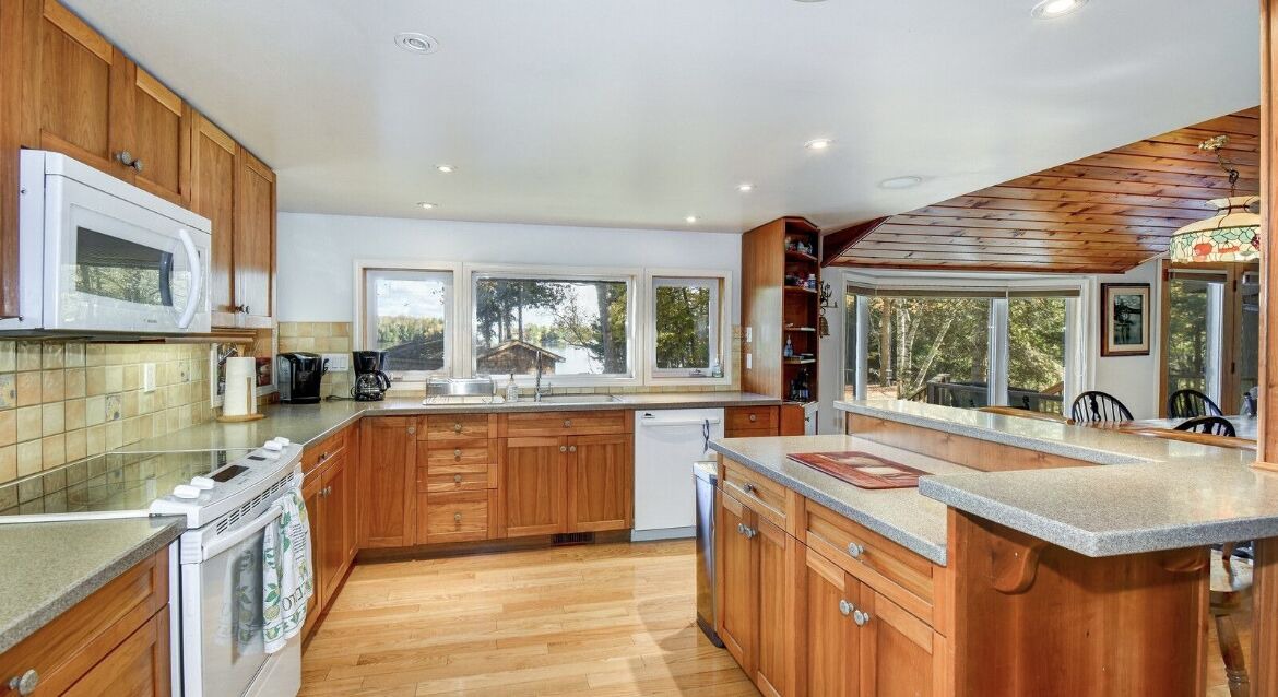 Photo of Kitchen in North Kawartha