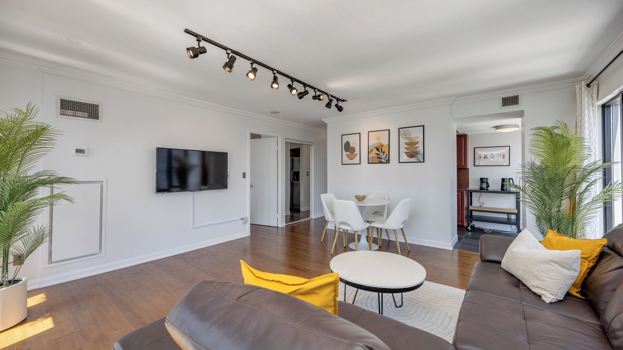 Photo of Livingroom in Financial District