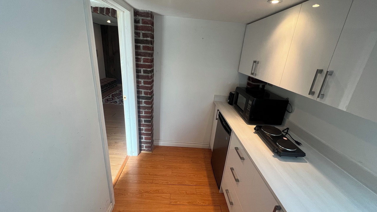 Photo of Kitchen in Thornhill