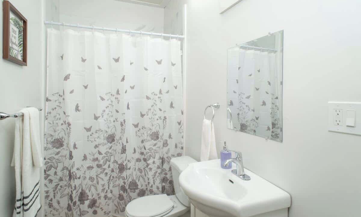 Photo of Bathroom in Thunder Bay