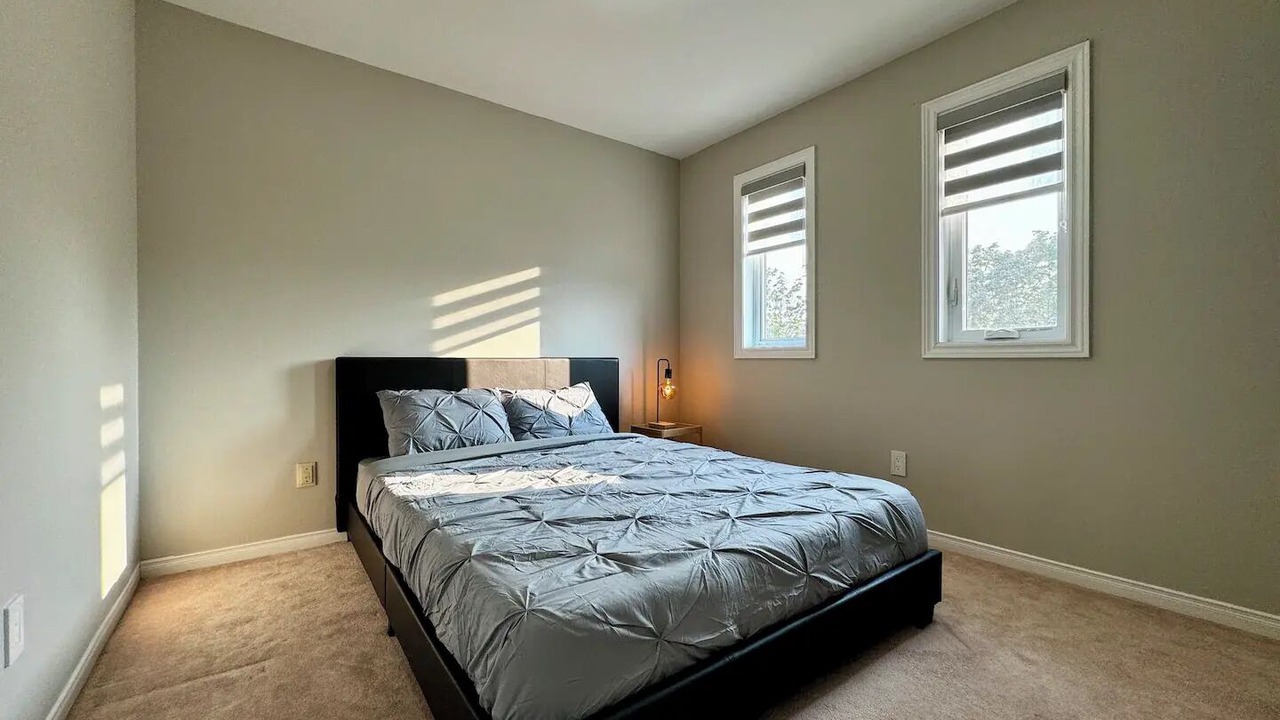 Photo of Bedroom in Ajax