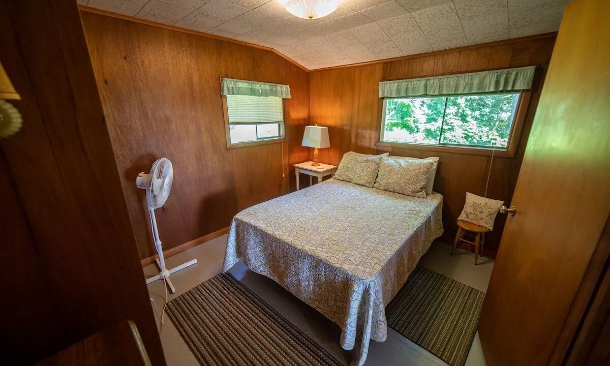 Photo of Bedroom in Central Elgin
