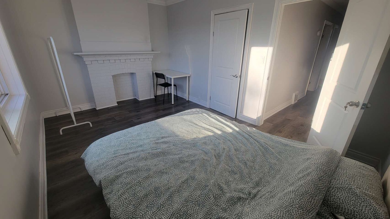 Photo of Bedroom in Bloorcourt Village
