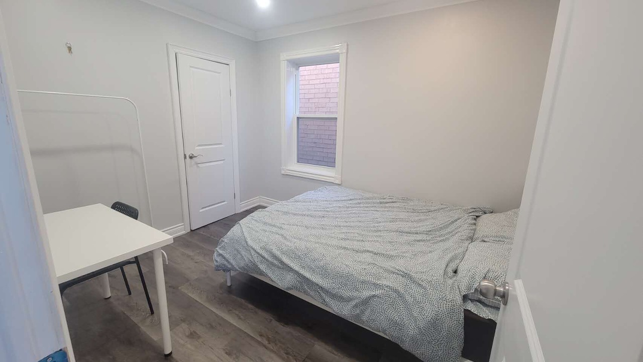 Photo of Bedroom in Bloorcourt Village