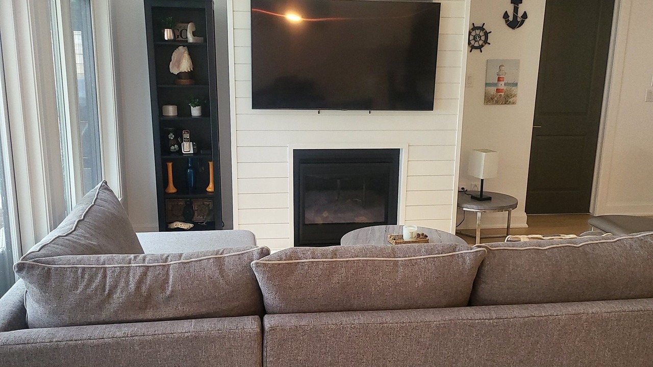 Photo of Livingroom in Fort Erie