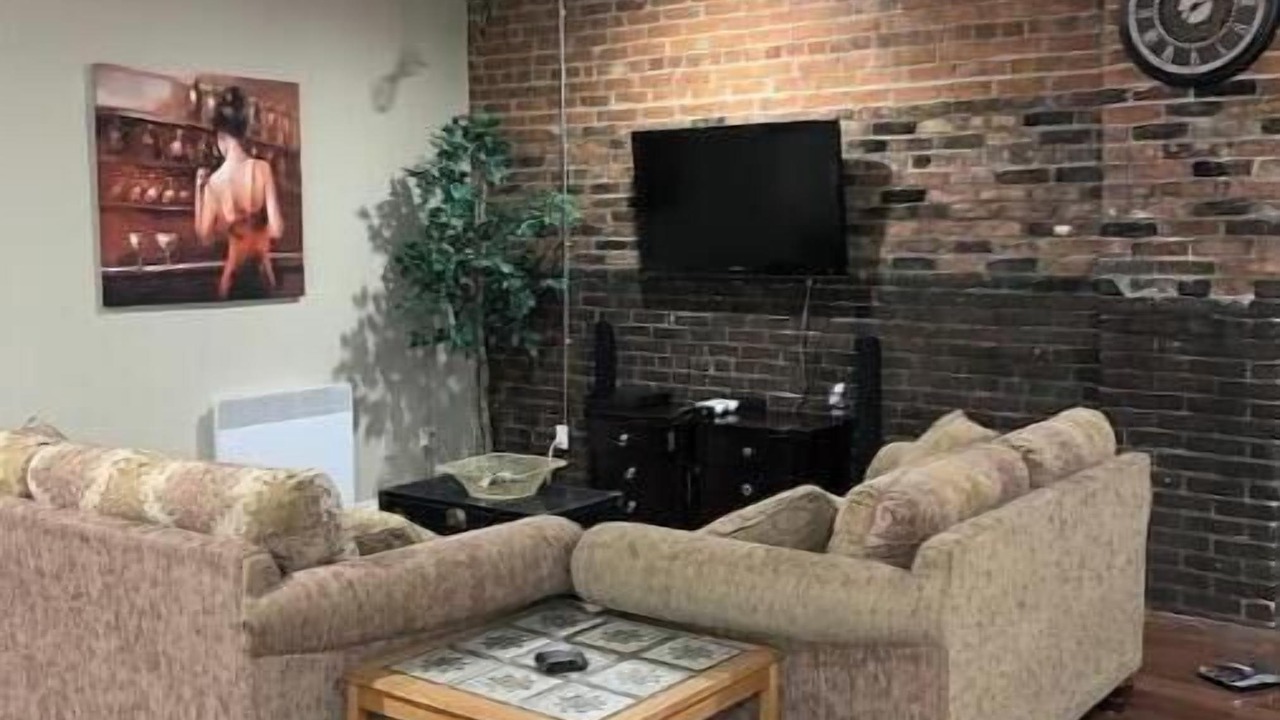 Photo of Livingroom in North Bay