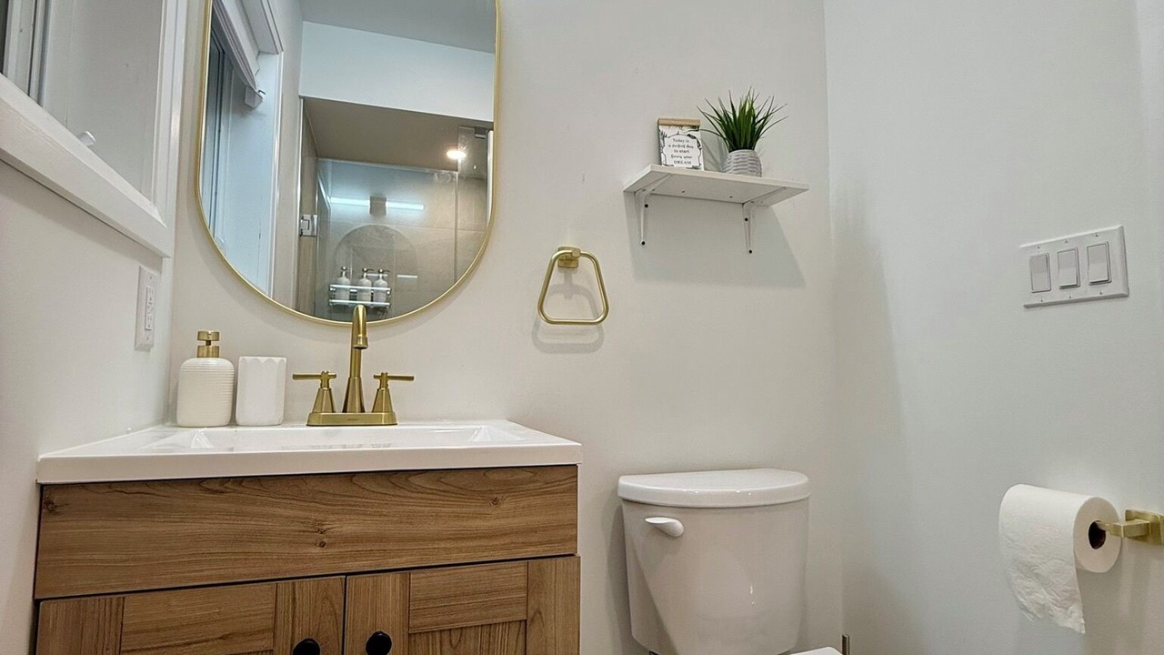 Photo of Bathroom in Little Italy