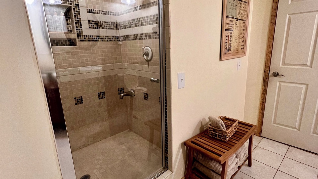 Photo of Bathroom in Forbes