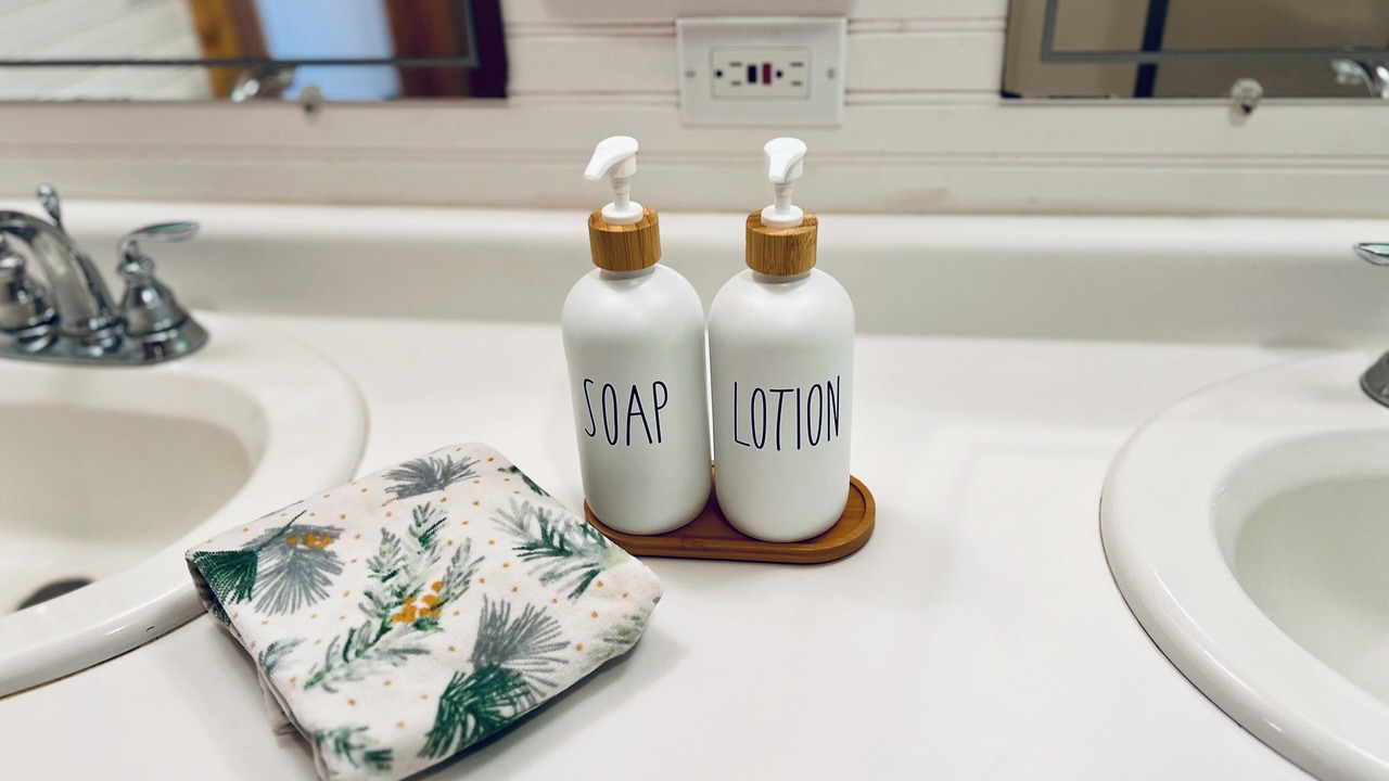 Photo of Bathroom in Forbes