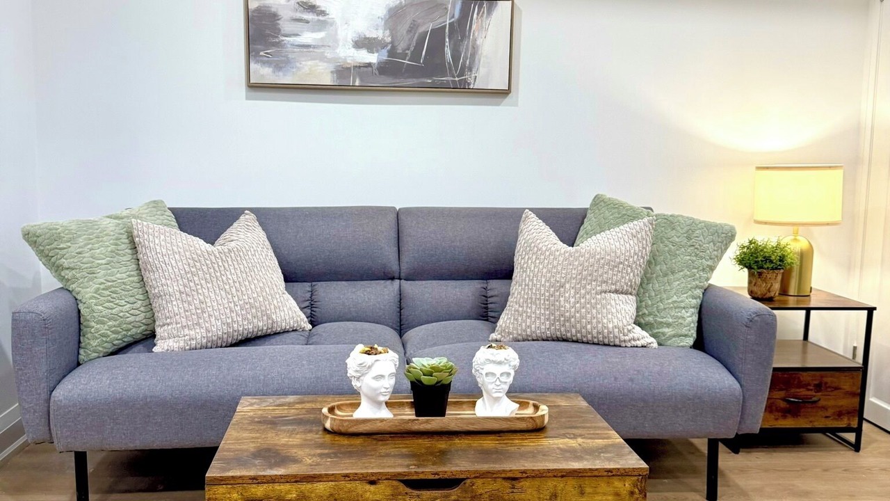 Photo of Livingroom in Little Italy