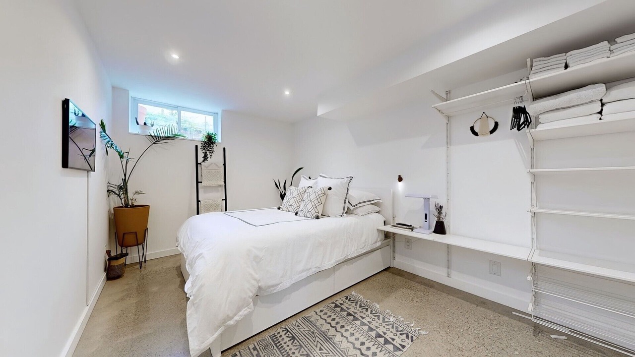 Photo of Bedroom in Brockton Village