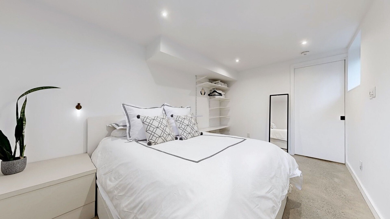 Photo of Bedroom in Brockton Village
