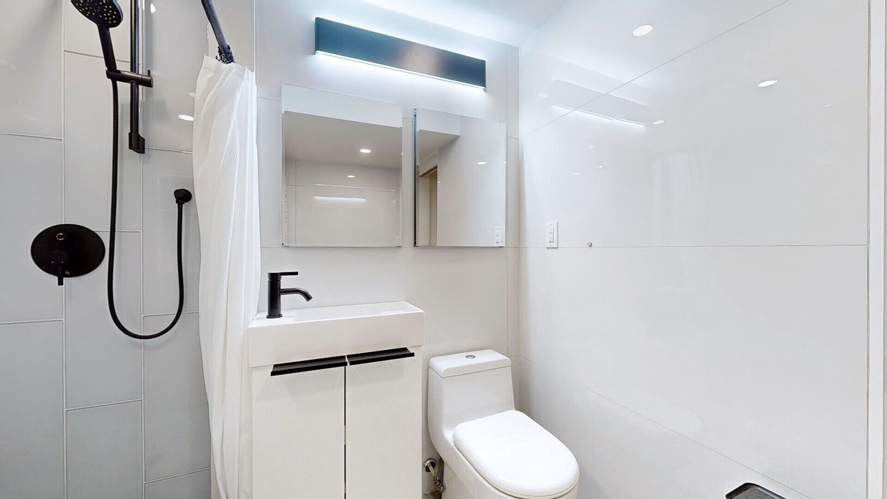 Photo of Bathroom in Brockton Village