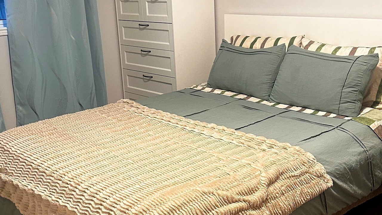 Photo of Bedroom in LaSalle