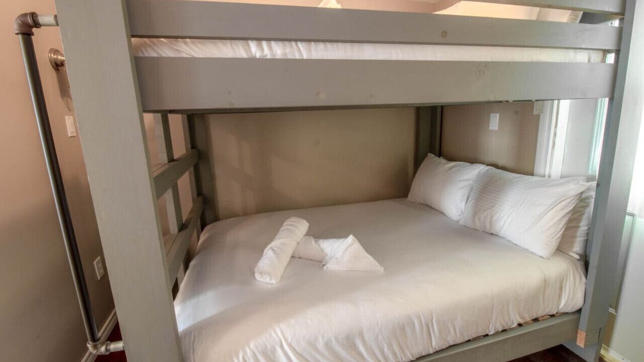 Photo of Bedroom in Tay