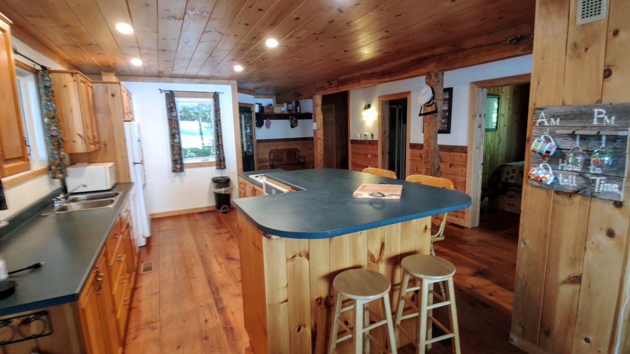 Photo of Kitchen in Aylen Lake