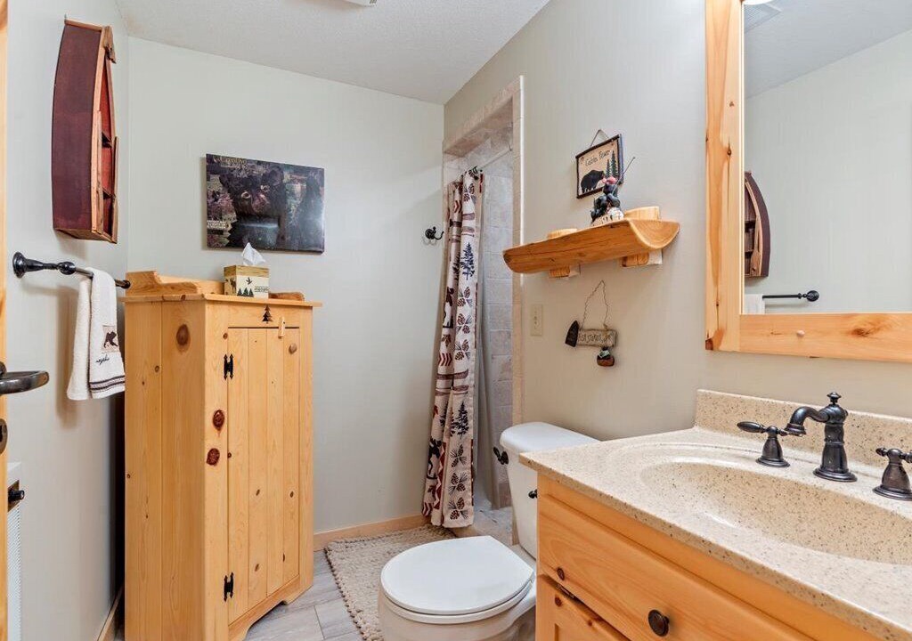 Photo of Bathroom in Emily