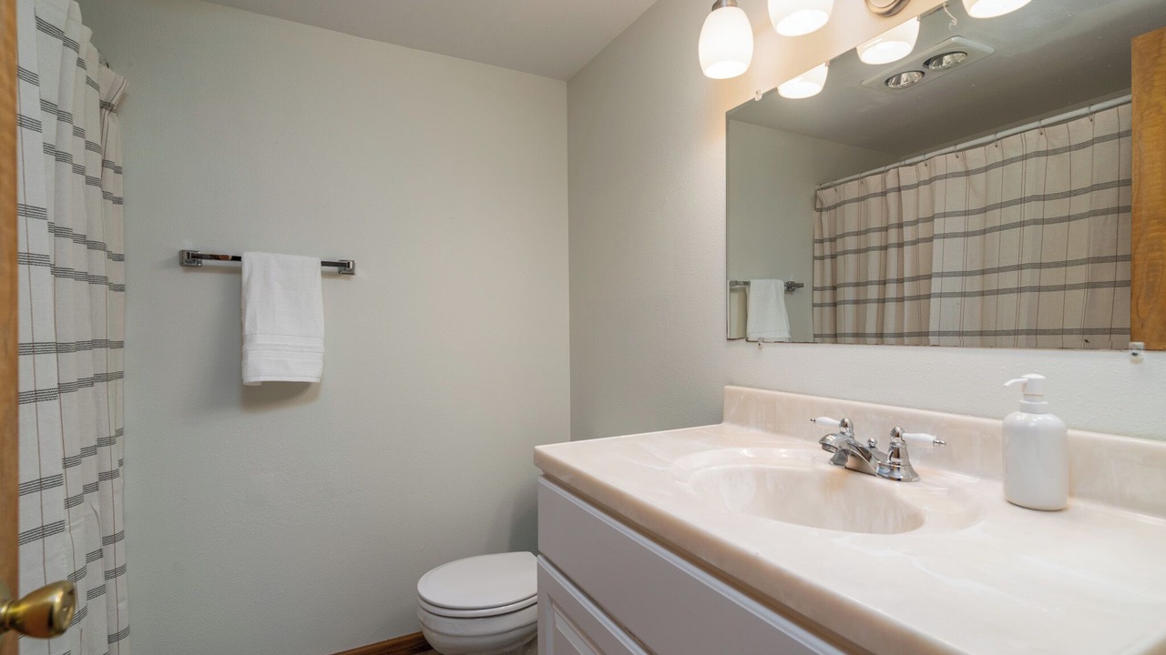 Photo of Bathroom in East Grand Forks
