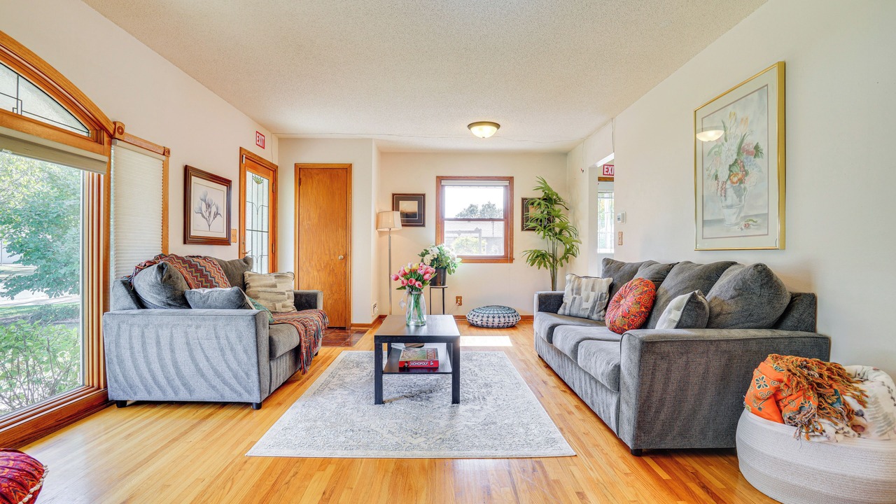 Photo of Livingroom in Cottage Grove