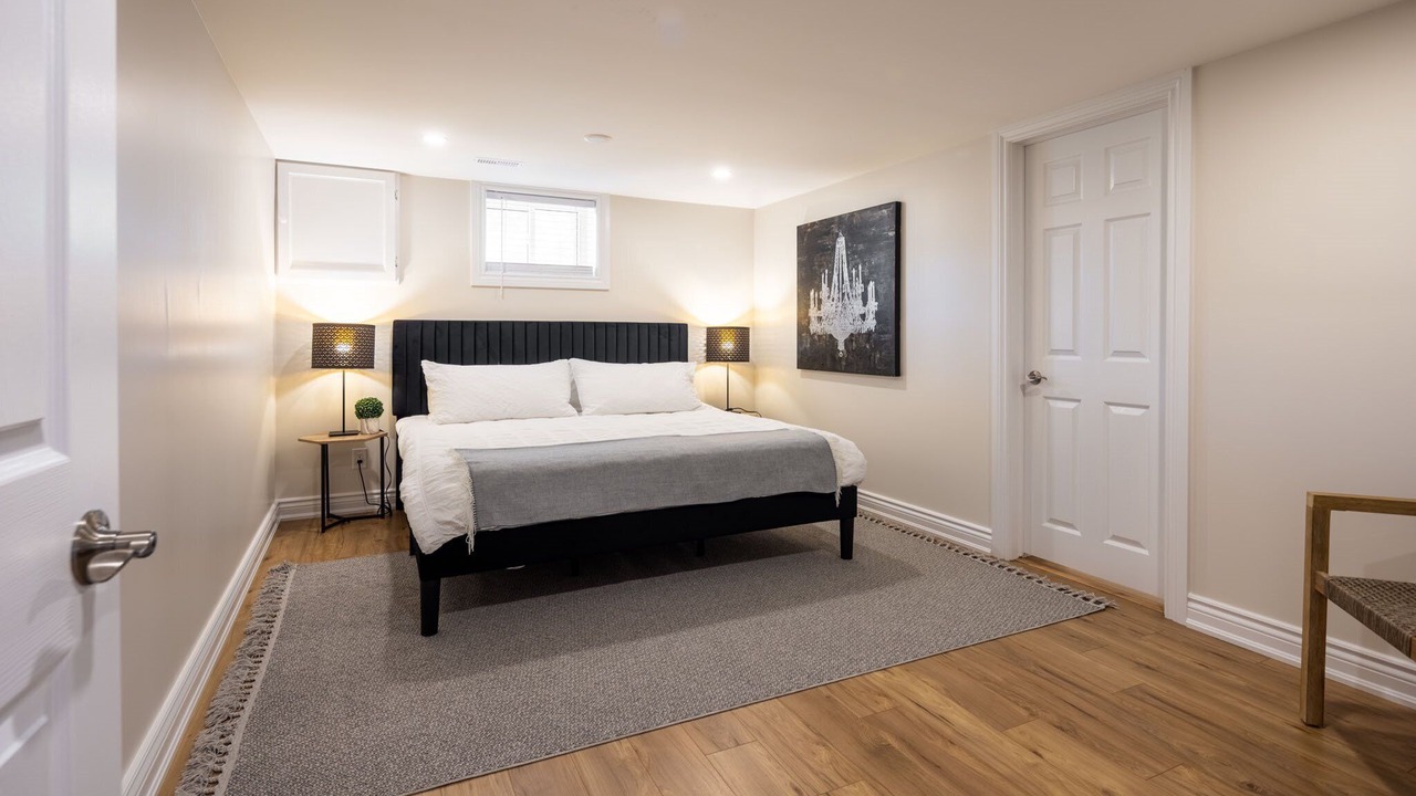 Photo of Bedroom in Amherstburg