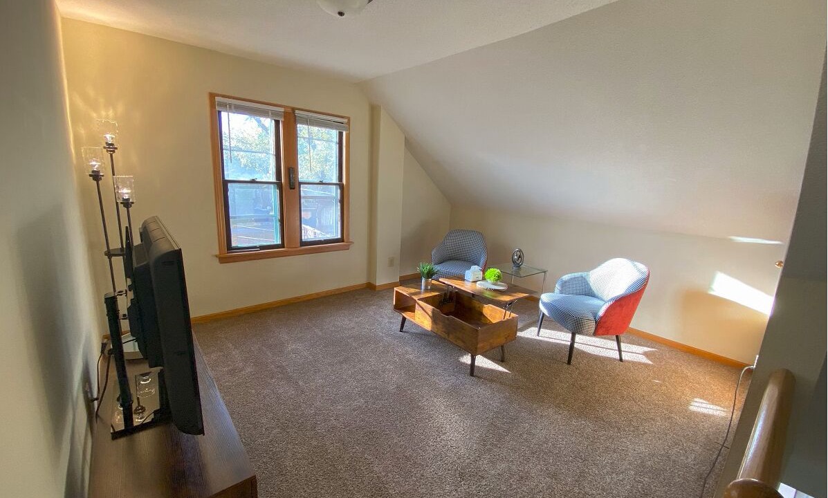 Photo of Livingroom in St. Cloud