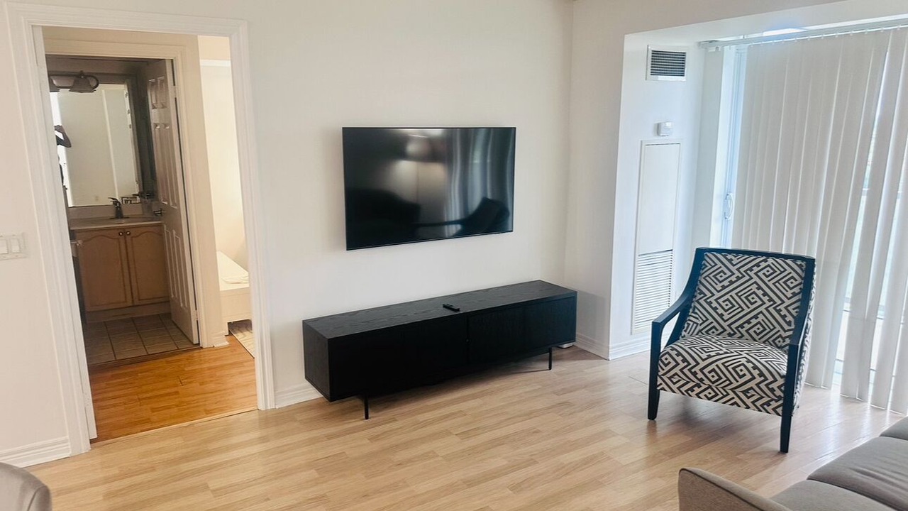 Photo of Livingroom in Humberwood