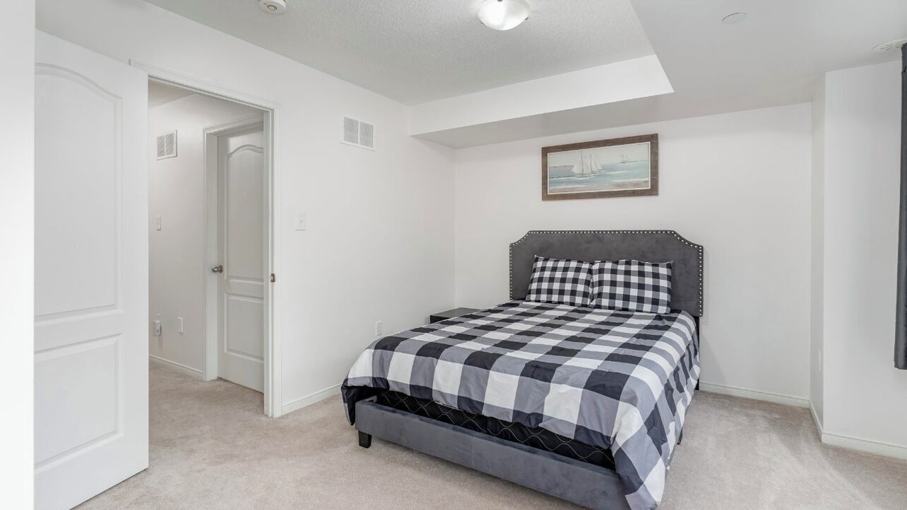Photo of Bedroom in Durham Region
