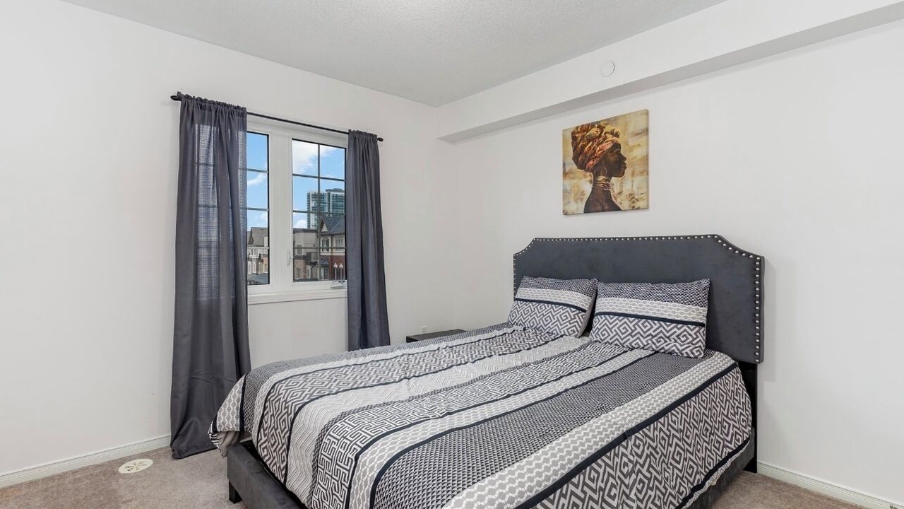 Photo of Bedroom in Durham Region