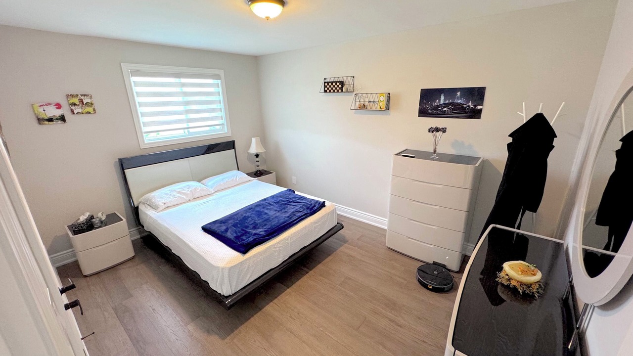 Photo of Bedroom in Cooksville