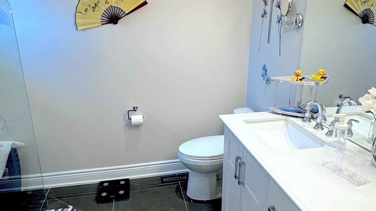 Photo of Bathroom in Cooksville
