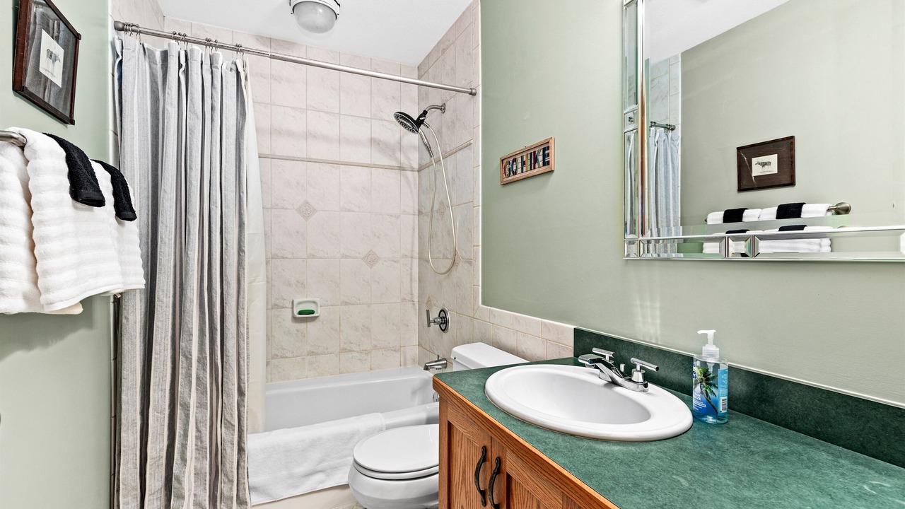 Photo of Bathroom in Tofte