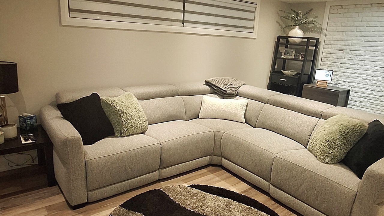 Photo of Livingroom in North York