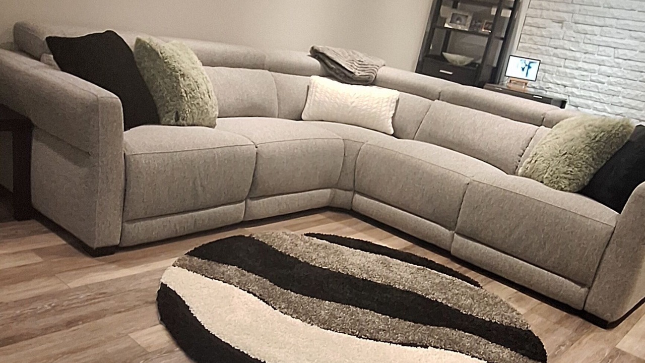 Photo of Livingroom in North York